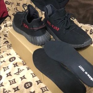 Yeezy bred size 11